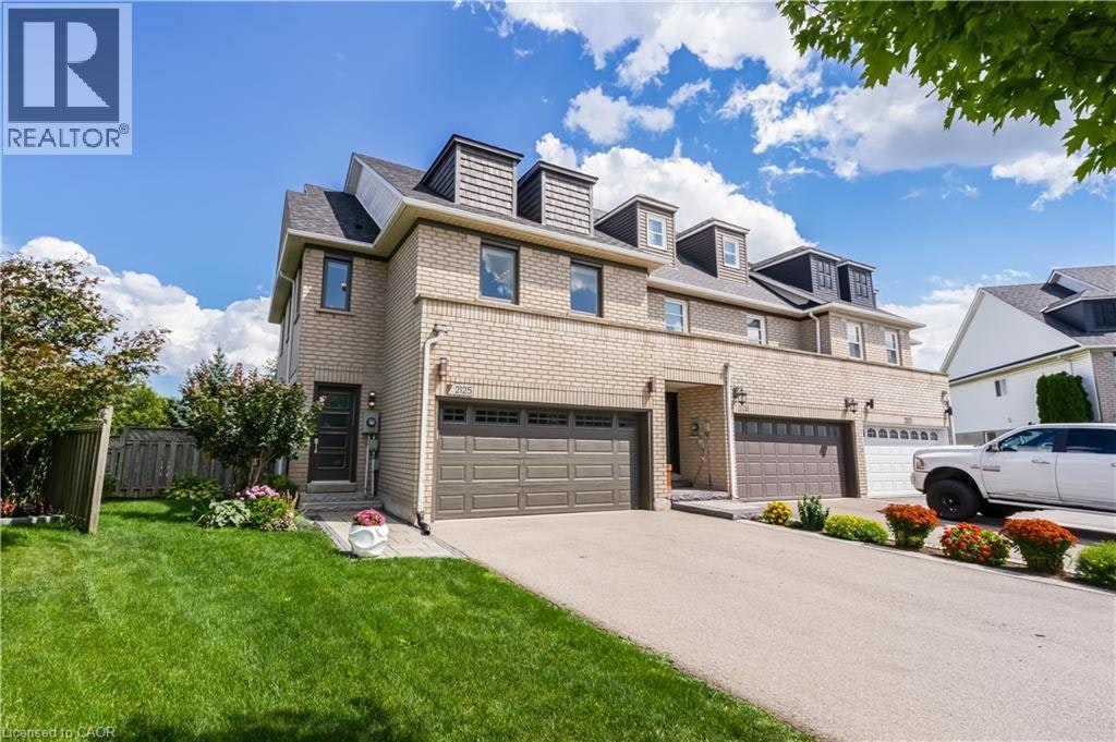 2125 White Dove Circle, Oakville, ON, L6M 3R6