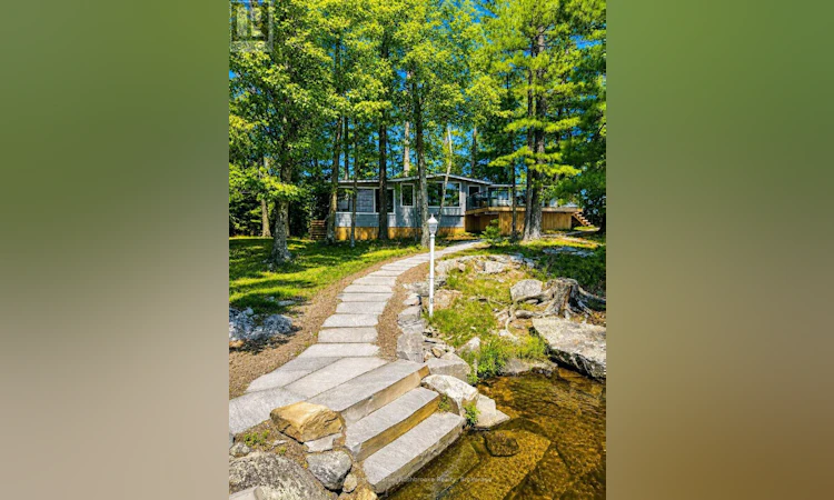 456 Eilean Gowan Island