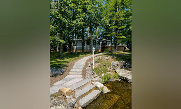 456 Eilean Gowan Island
