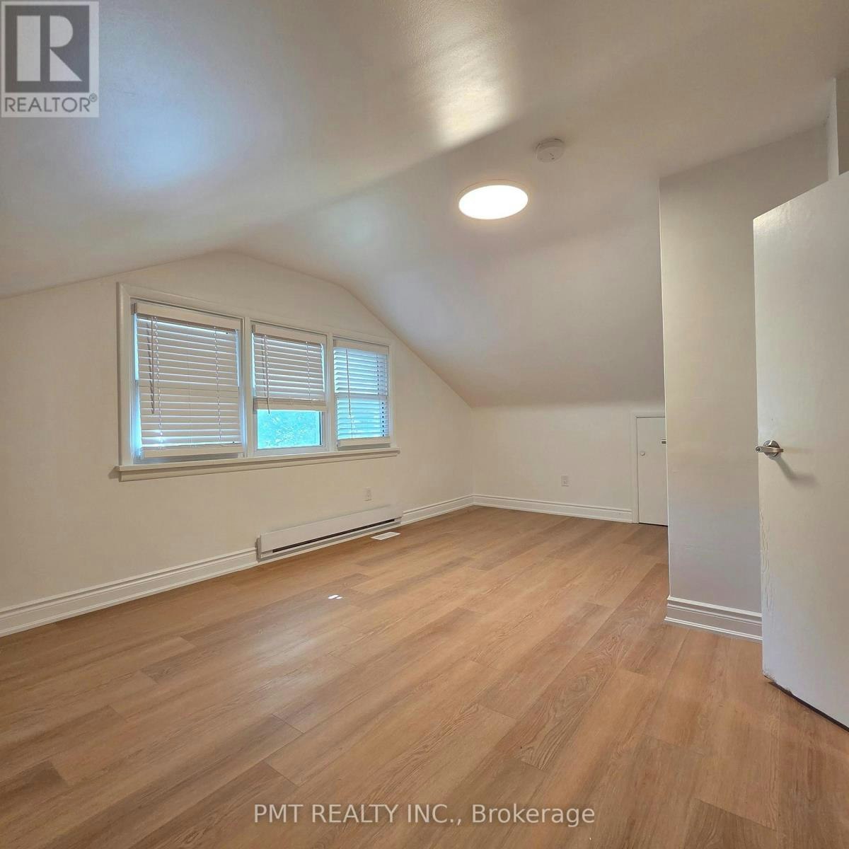 143 Elgin Crescent, Waterloo, ON, N2J 2S5 - 20