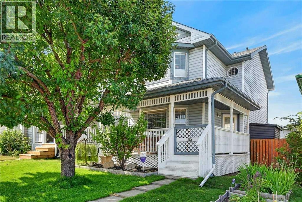 95 Hidden Point NW, Calgary, AB, T3A 5P5