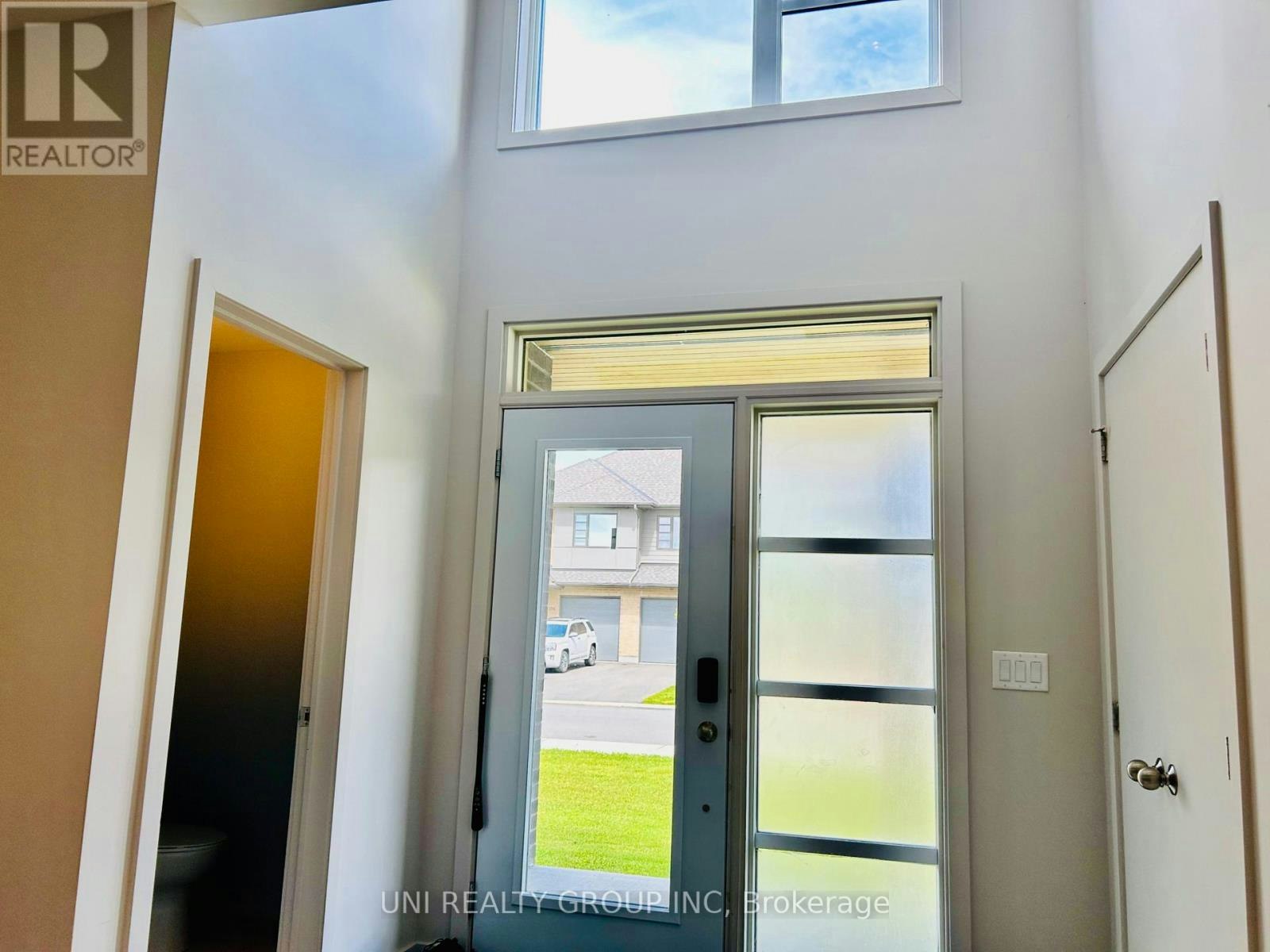 1085 Lunar Glow Crescent, Ottawa, ON, K4M 0J9 - 12
