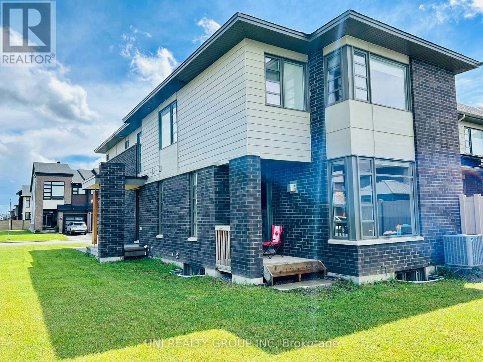1085 Lunar Glow Crescent, Ottawa, ON, K4M 0J9 - 4
