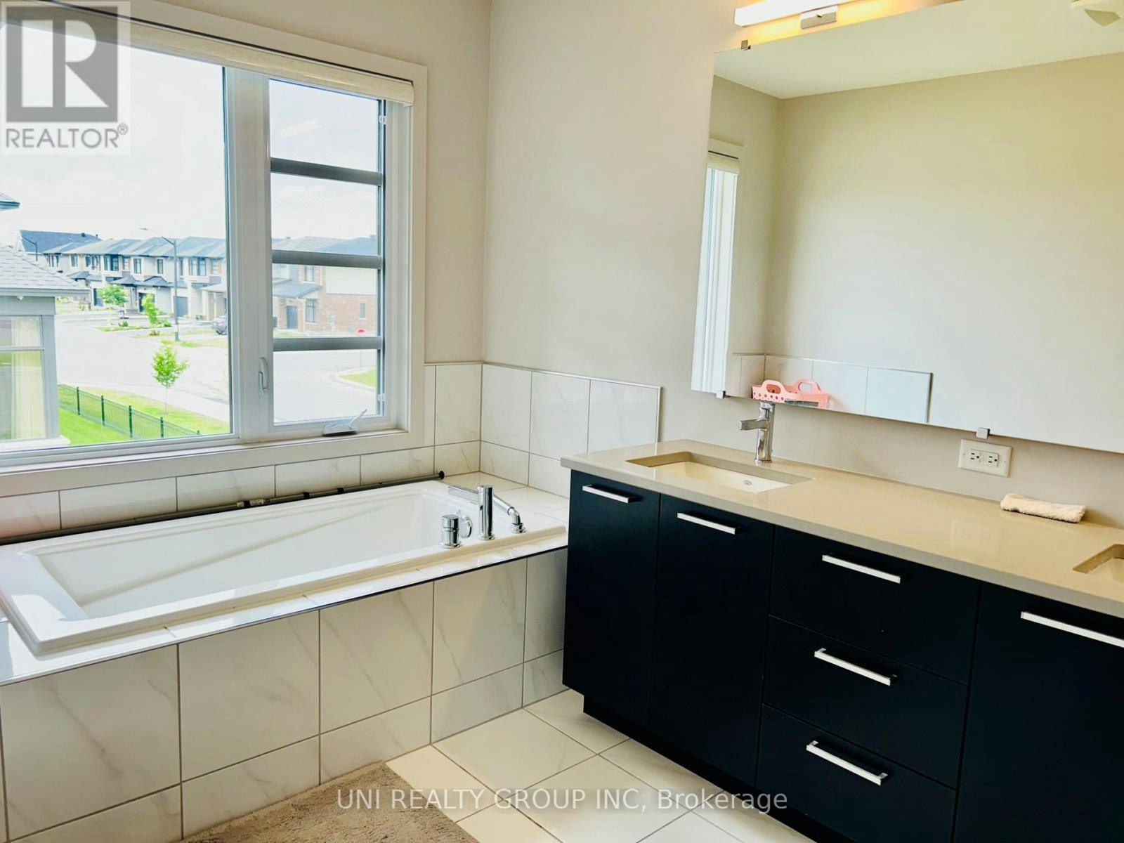 1085 Lunar Glow Crescent, Ottawa, ON, K4M 0J9 - 19