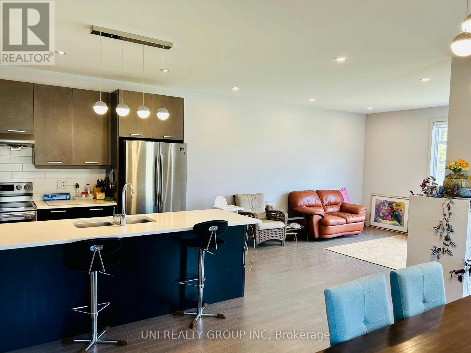 1085 Lunar Glow Crescent, Ottawa, ON, K4M 0J9 - 10