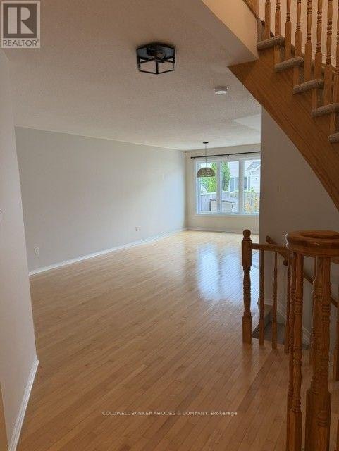 2285 Brockstone Crescent, Ottawa, ON, K4A 4V3 - 2