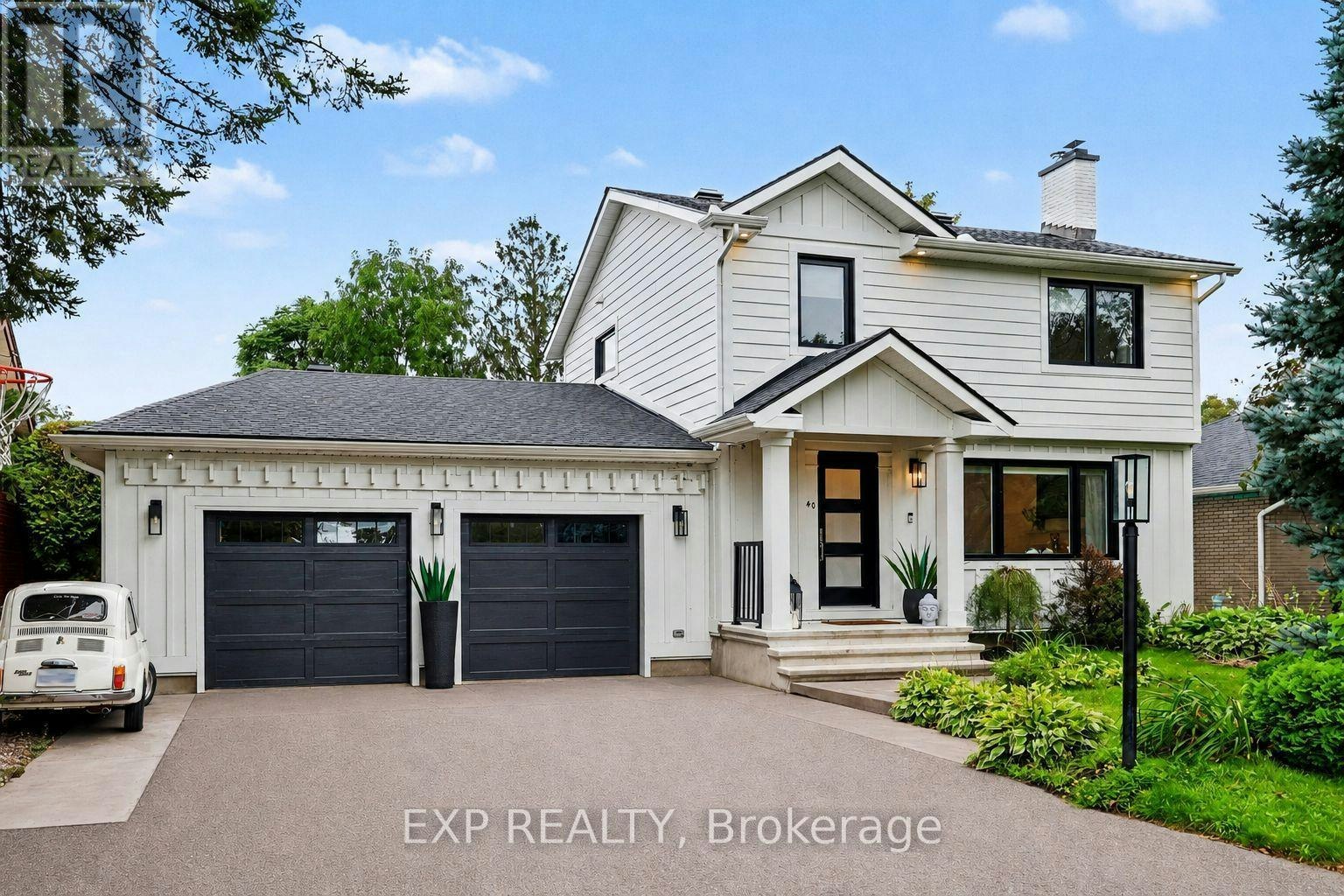 40 Epworth Avenue, Ottawa, ON, K2G 2L7
