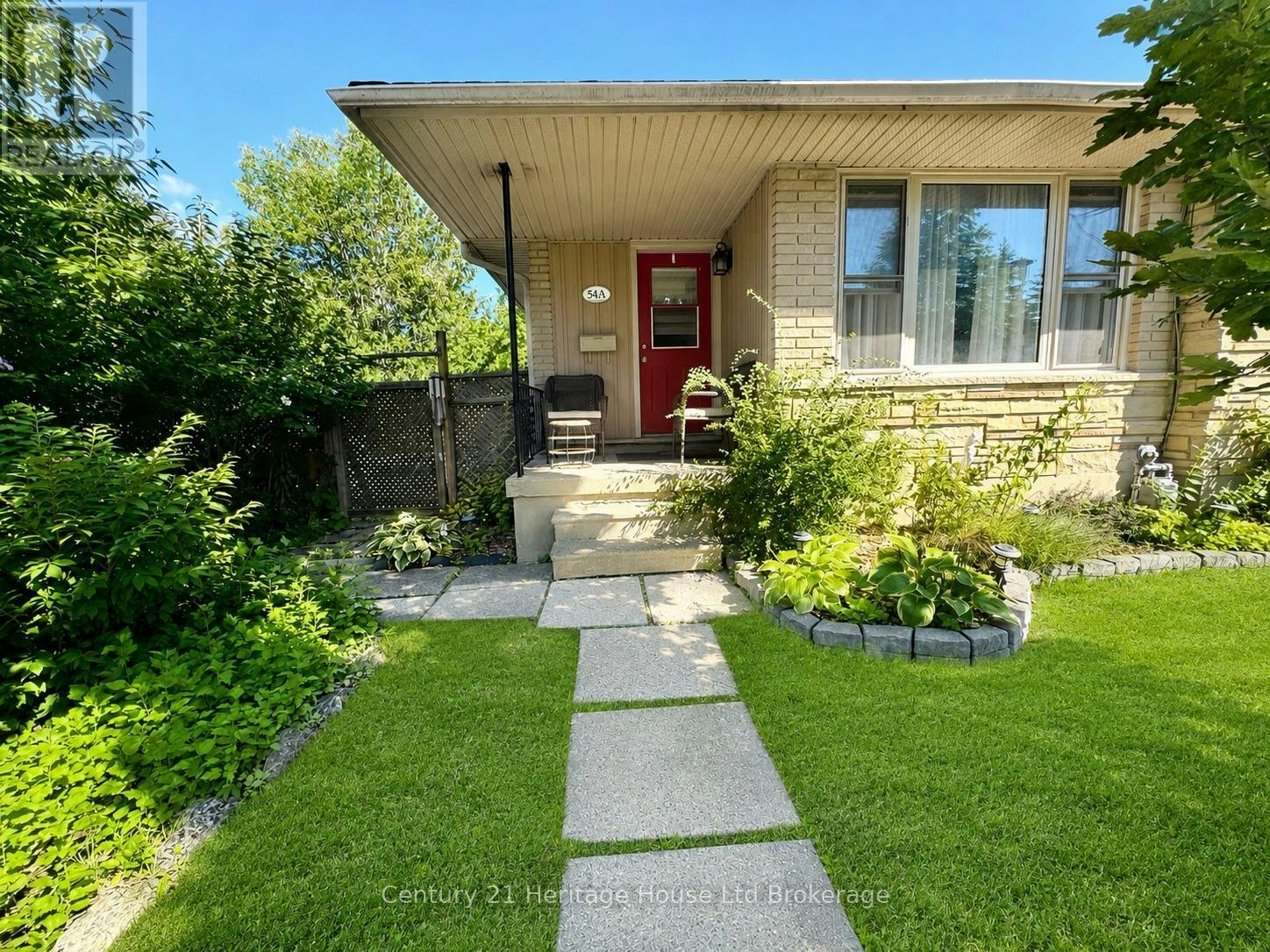 A-54 Frontenac Road, London, ON, N5Z 3Y6