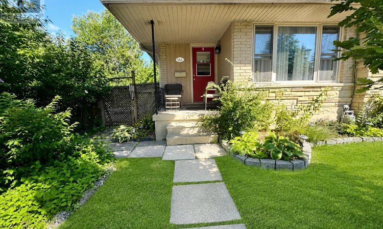 A-54 Frontenac Road