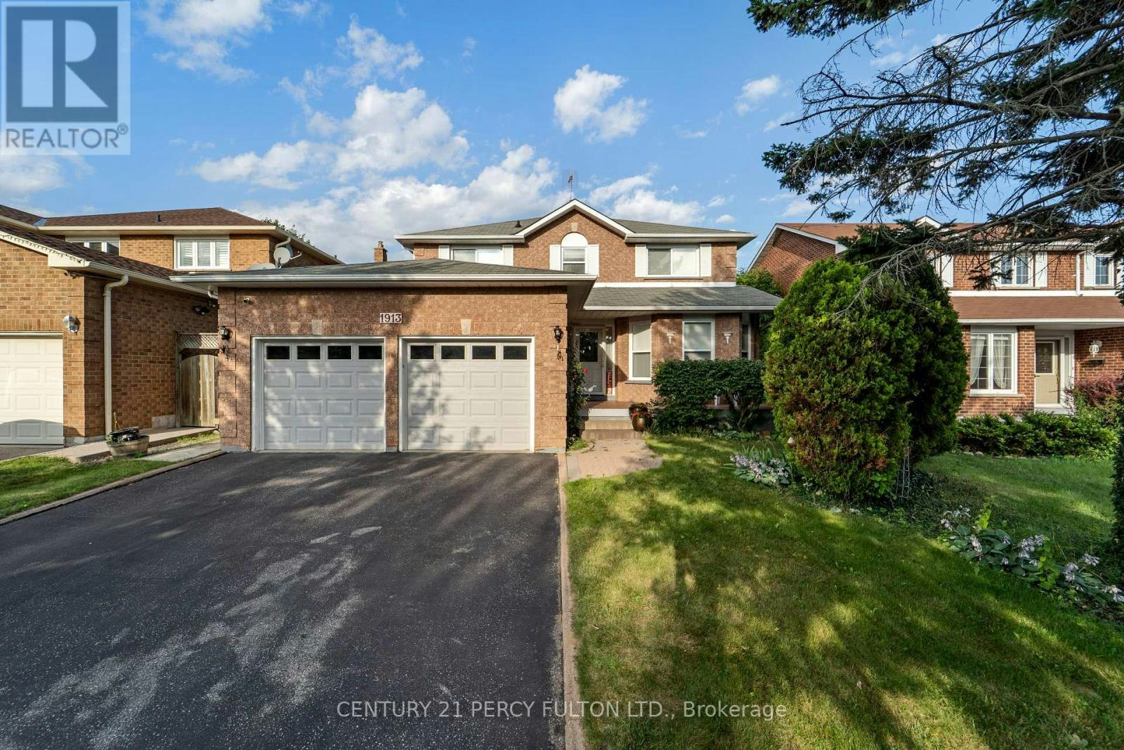 1913 Rosebank Road, Pickering, ON, L1V 1P7