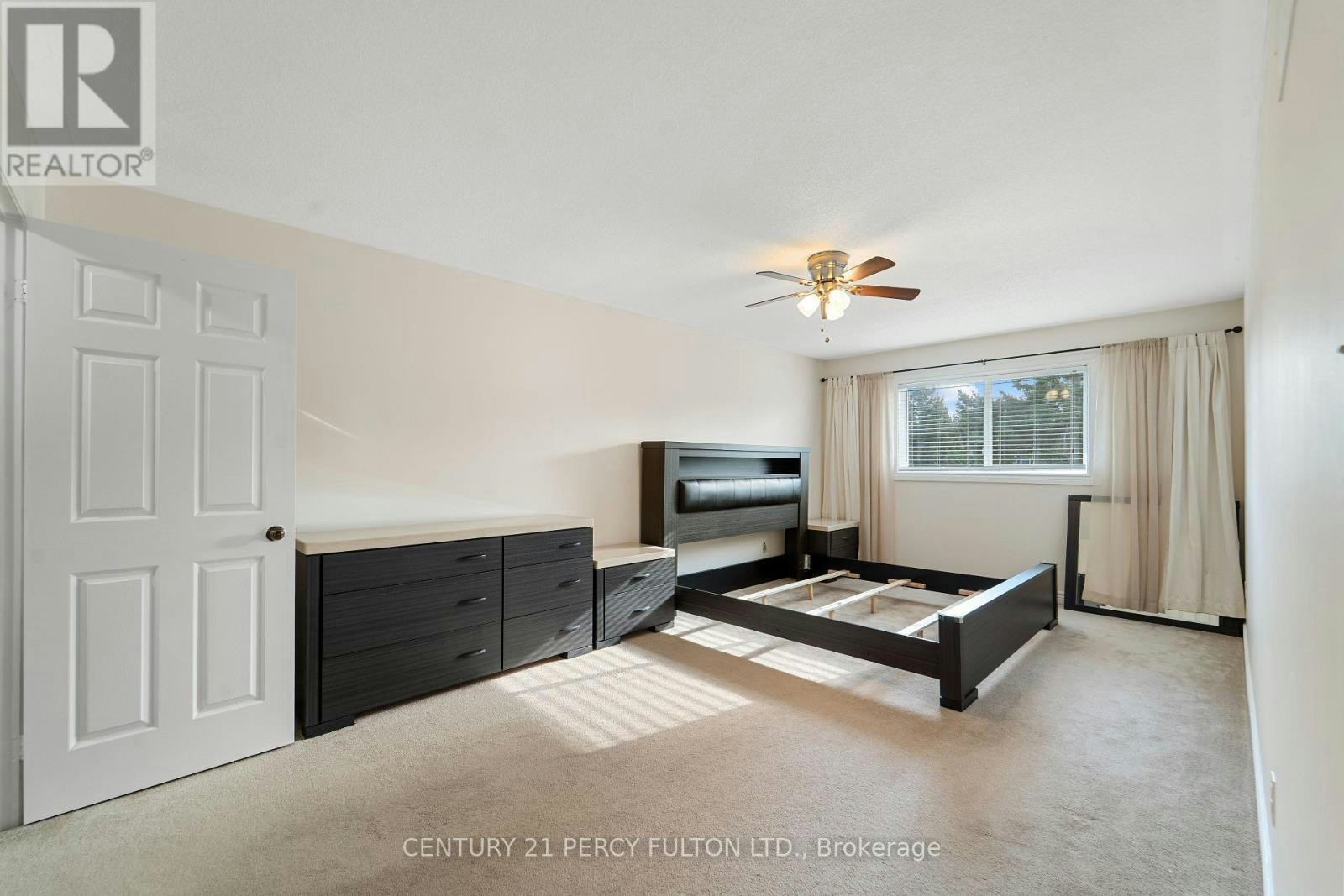 1913 Rosebank Road, Pickering, ON, L1V 1P7 - 16