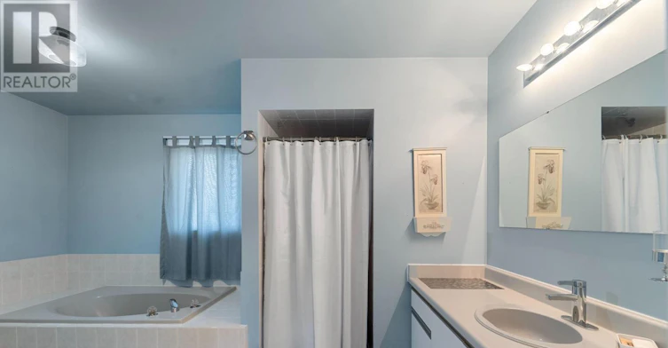 1913 Rosebank Road, Pickering, ON, L1V 1P7 - 19