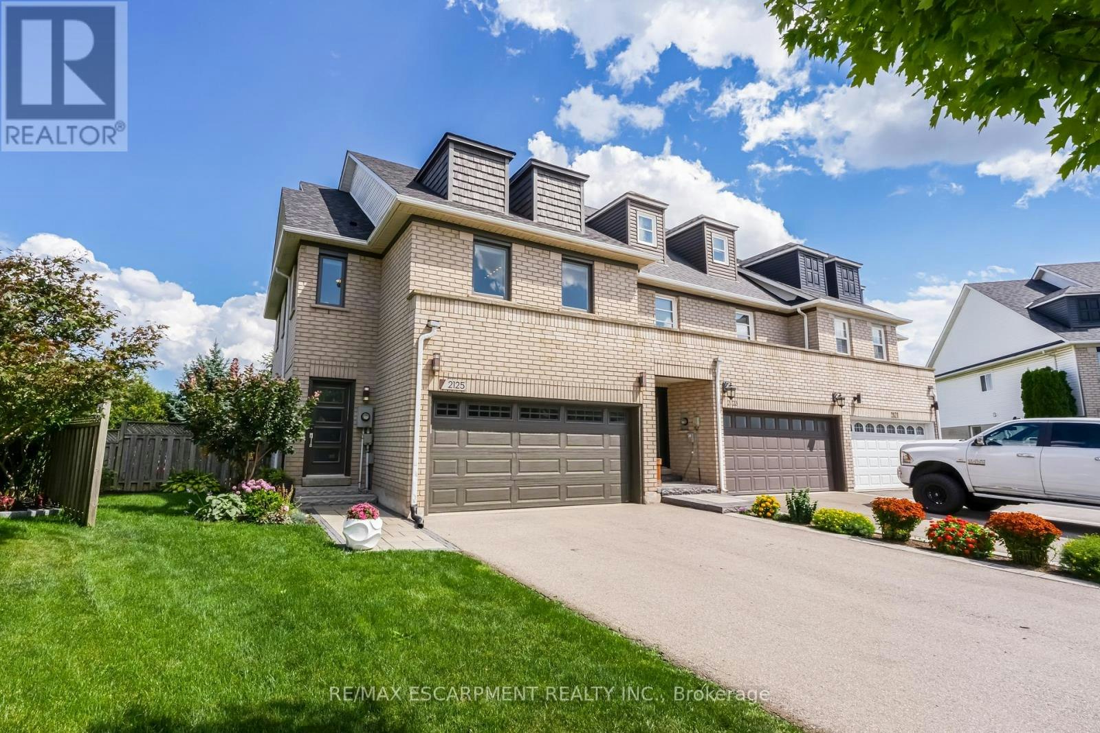 2125 White Dove Circle