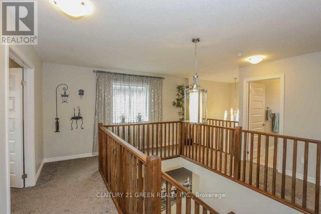 1221 Gough Road, London, ON, N5X 0H2 - 9