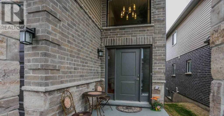 1221 Gough Road, London, ON, N5X 0H2 - 2