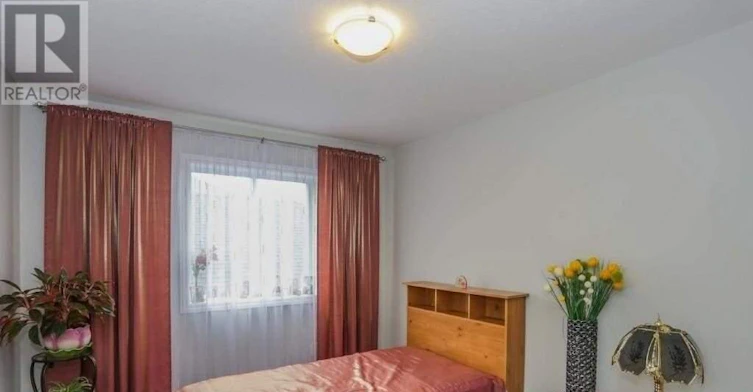 1221 Gough Road, London, ON, N5X 0H2 - 12