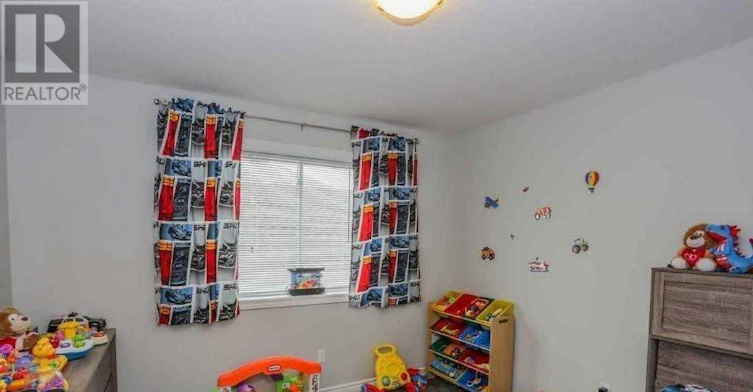 1221 Gough Road, London, ON, N5X 0H2 - 14