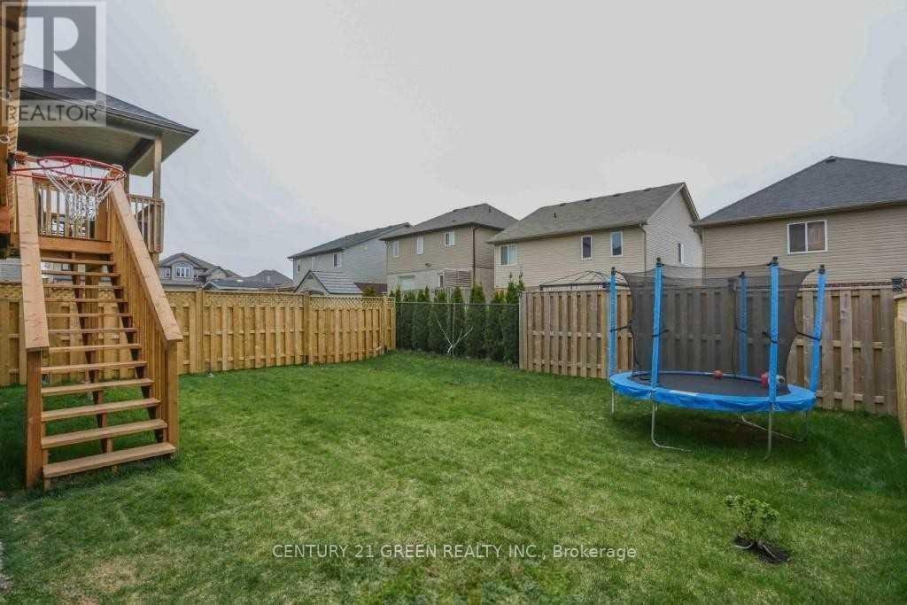 1221 Gough Road, London, ON, N5X 0H2 - 18
