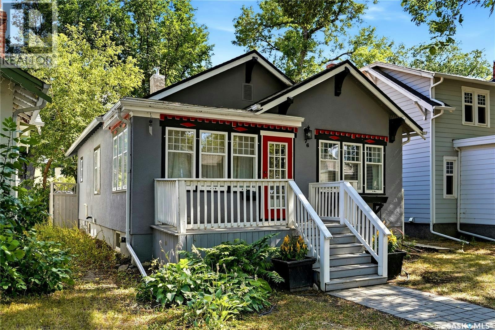 76 Angus Crescent, Regina, SK, S4T 6N2