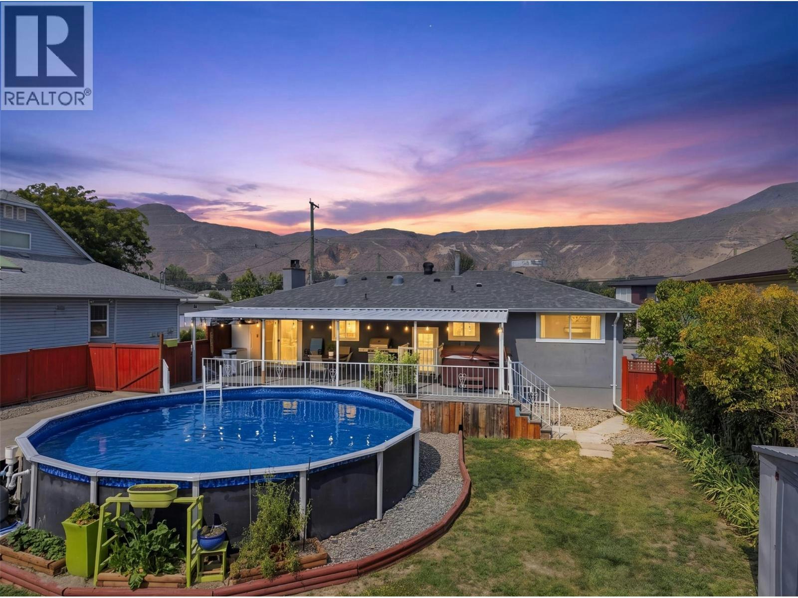 1827 Parkcrest Avenue, Kamloops, BC, V2B 4W8