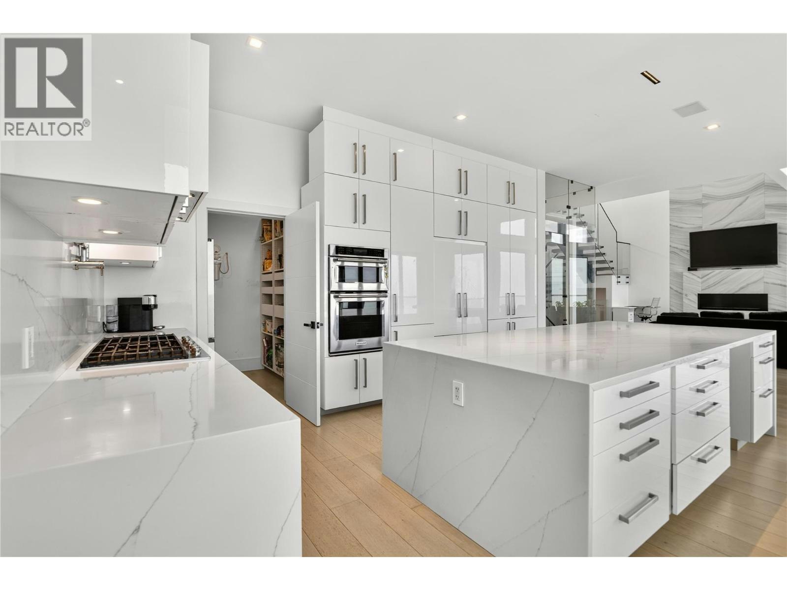 446 Redtail Court, Kelowna, BC, V1W 0B1 - 22