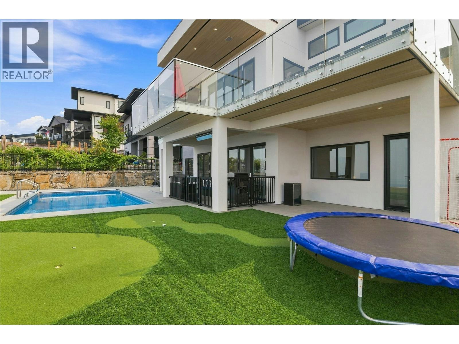 446 Redtail Court, Kelowna, BC, V1W 0B1 - 8