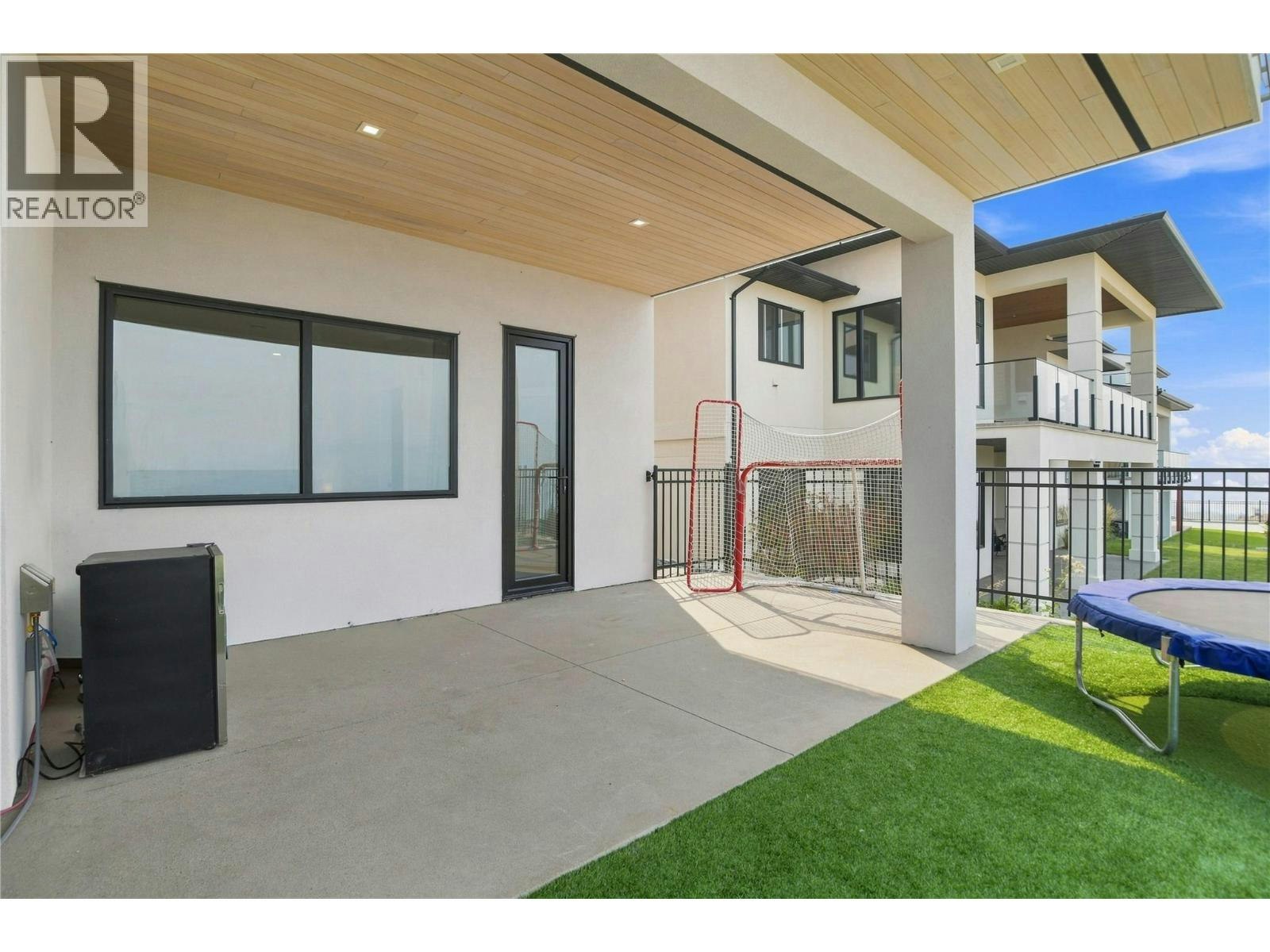 446 Redtail Court, Kelowna, BC, V1W 0B1 - 78