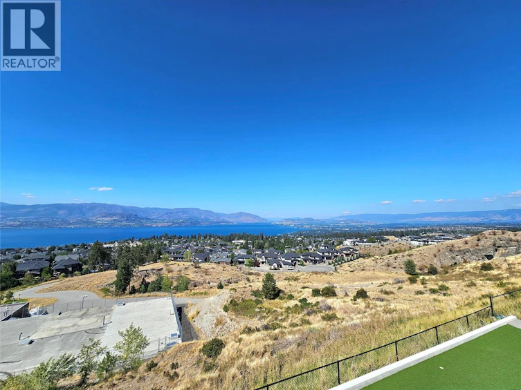446 Redtail Court, Kelowna, BC, V1W 0B1 - 3
