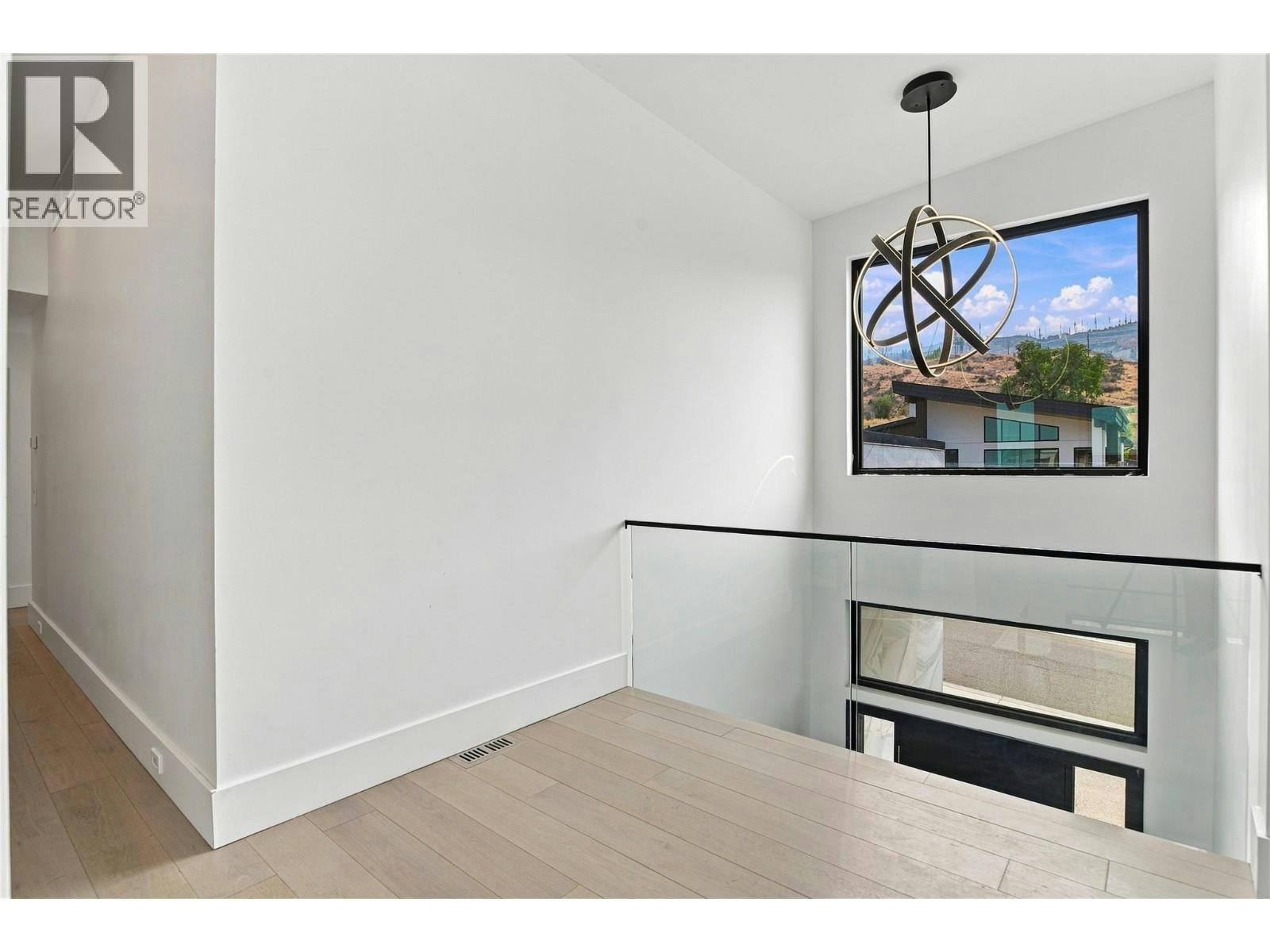 446 Redtail Court, Kelowna, BC, V1W 0B1 - 35