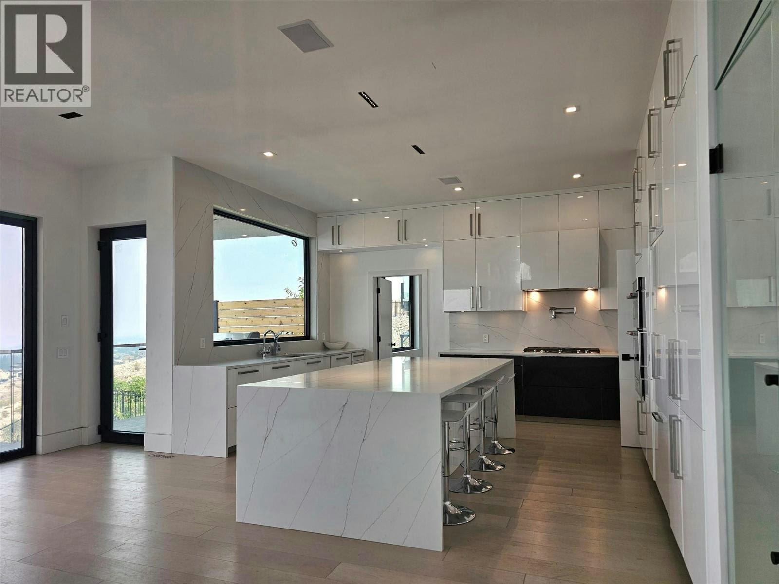 446 Redtail Court - 3