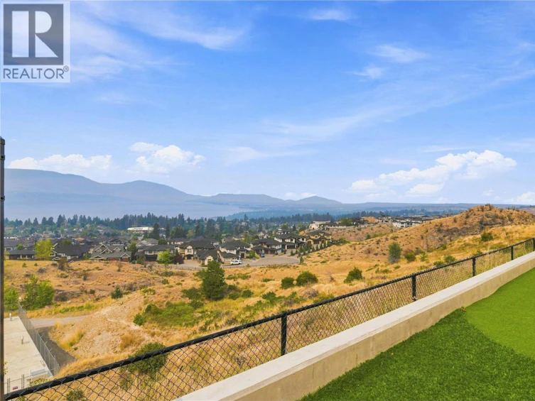 446 Redtail Court, Kelowna, BC, V1W 0B1 - 82