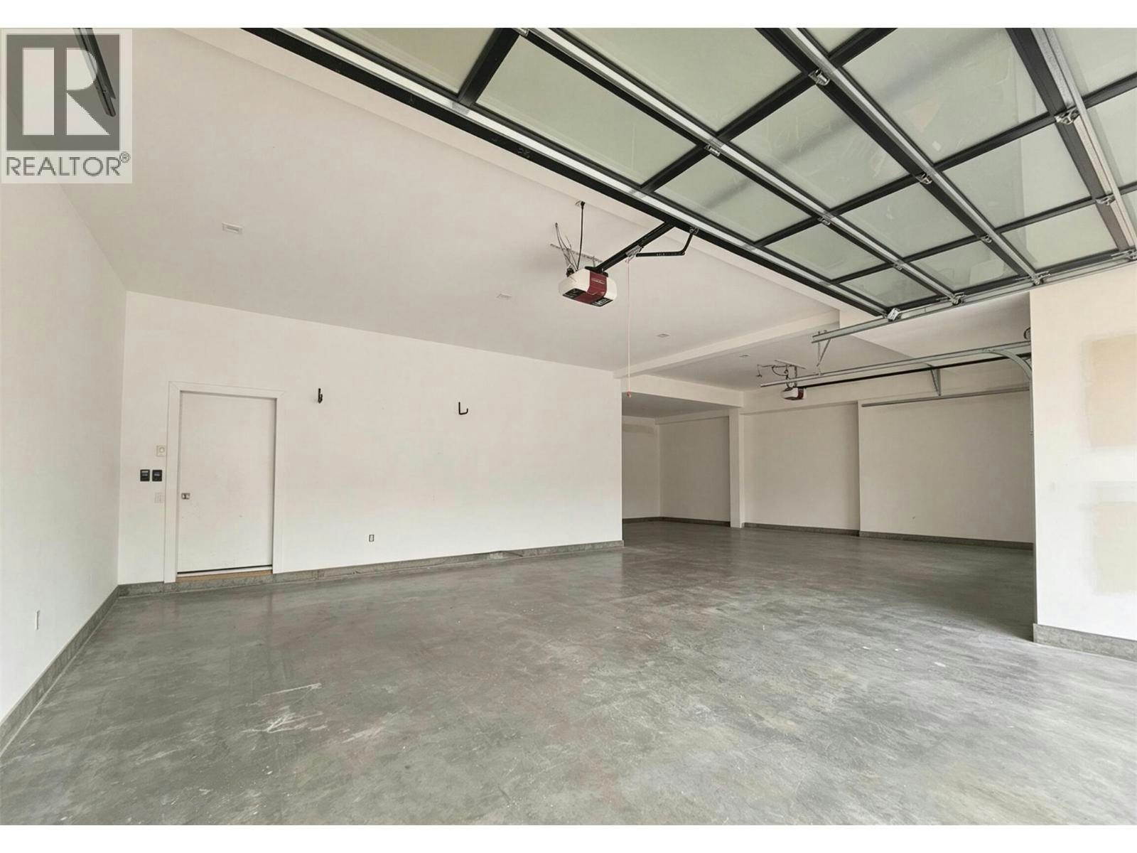 446 Redtail Court, Kelowna, BC, V1W 0B1 - 84