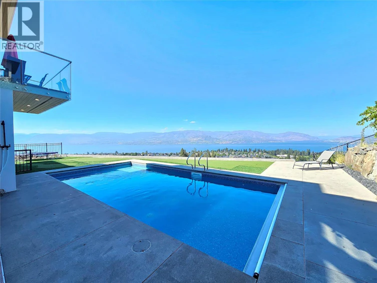 446 Redtail Court, Kelowna, BC, V1W 0B1 - 4