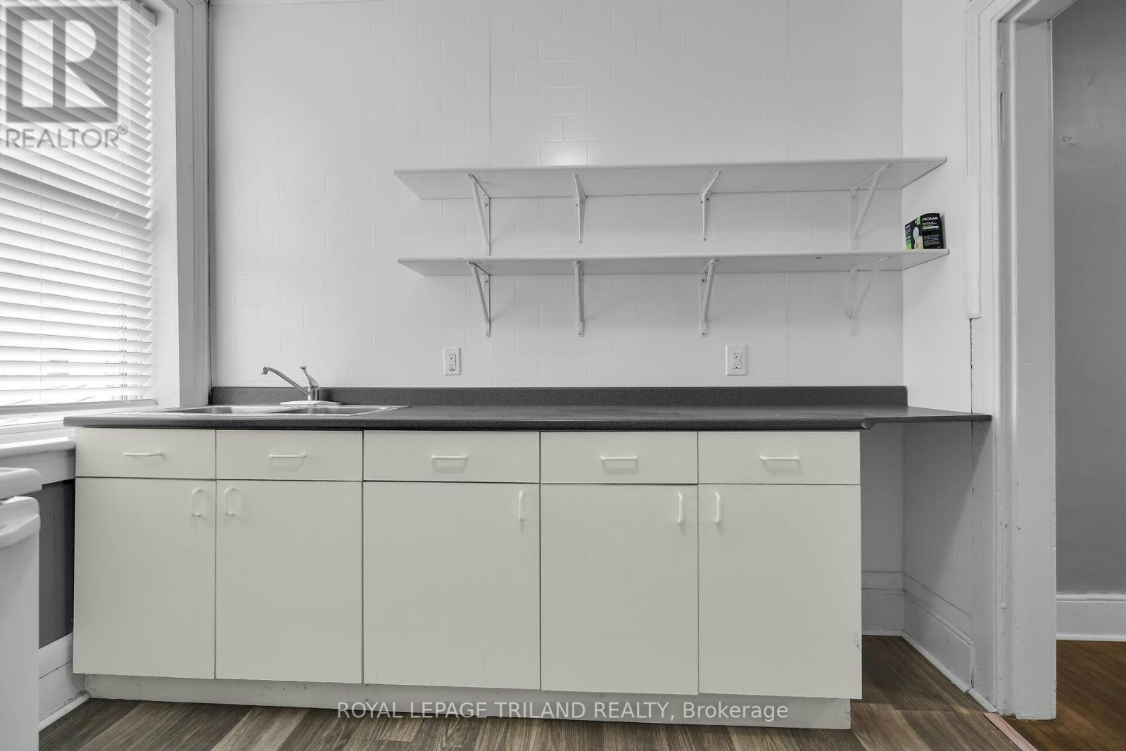 2-122 Centre Street, St. Thomas, ON, N5R 2Z9 - 5