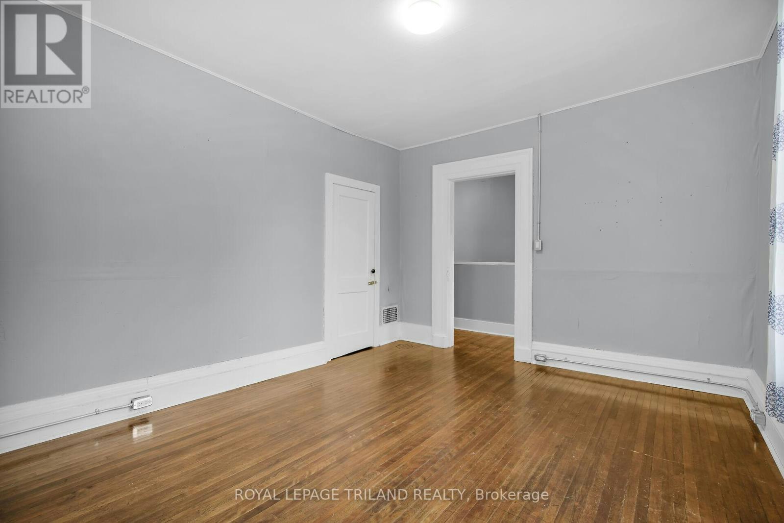 2-122 Centre Street, St. Thomas, ON, N5R 2Z9