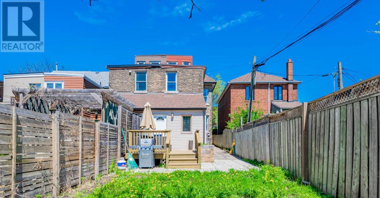 5 Bank Street, Toronto, ON, M6K 1R4 - 28