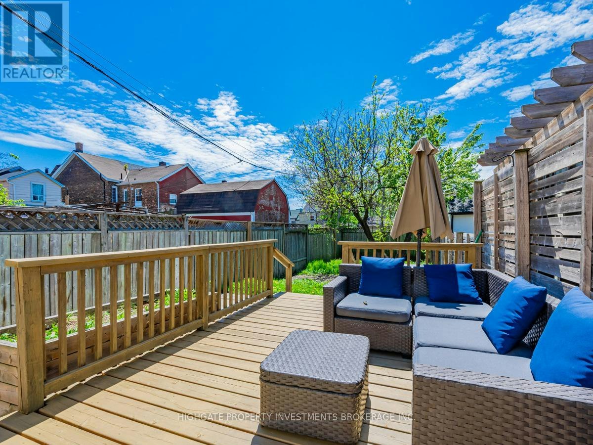 5 Bank Street, Toronto, ON, M6K 1R4 - 26