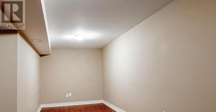 5 Bank Street, Toronto, ON, M6K 1R4 - 11