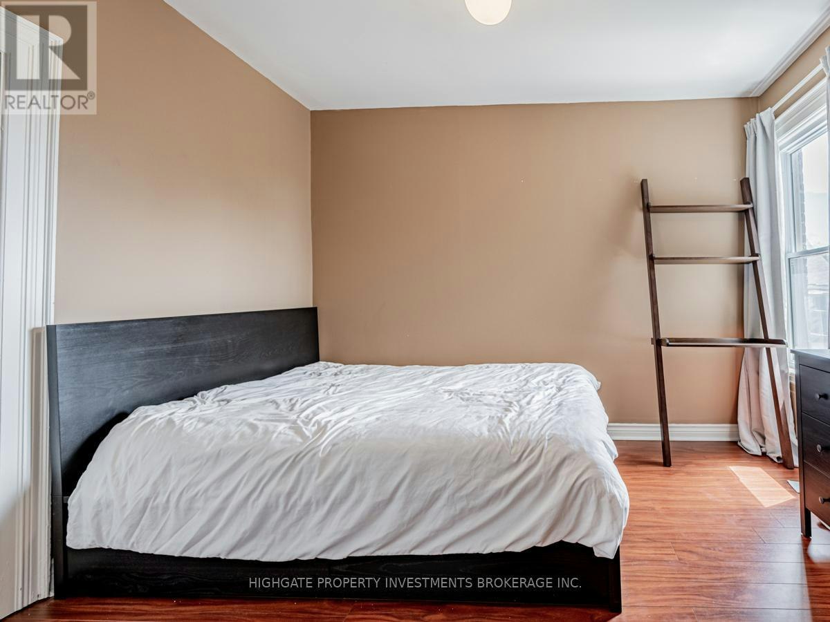 5 Bank Street, Toronto, ON, M6K 1R4 - 17