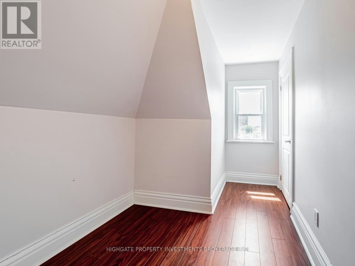 5 Bank Street, Toronto, ON, M6K 1R4 - 22
