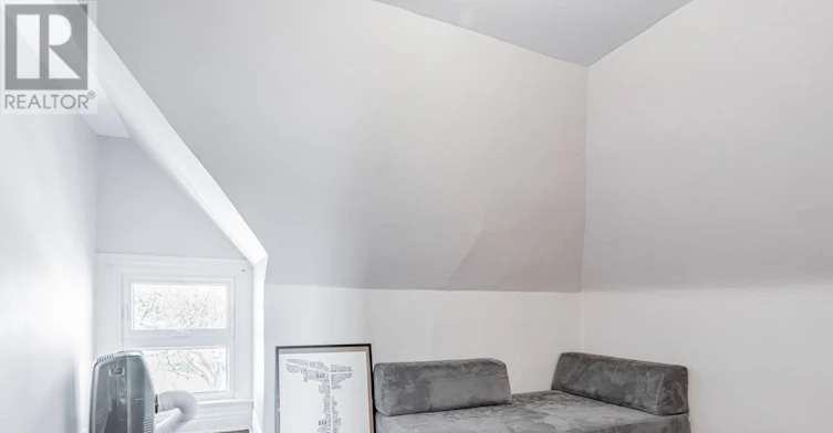 5 Bank Street, Toronto, ON, M6K 1R4 - 23