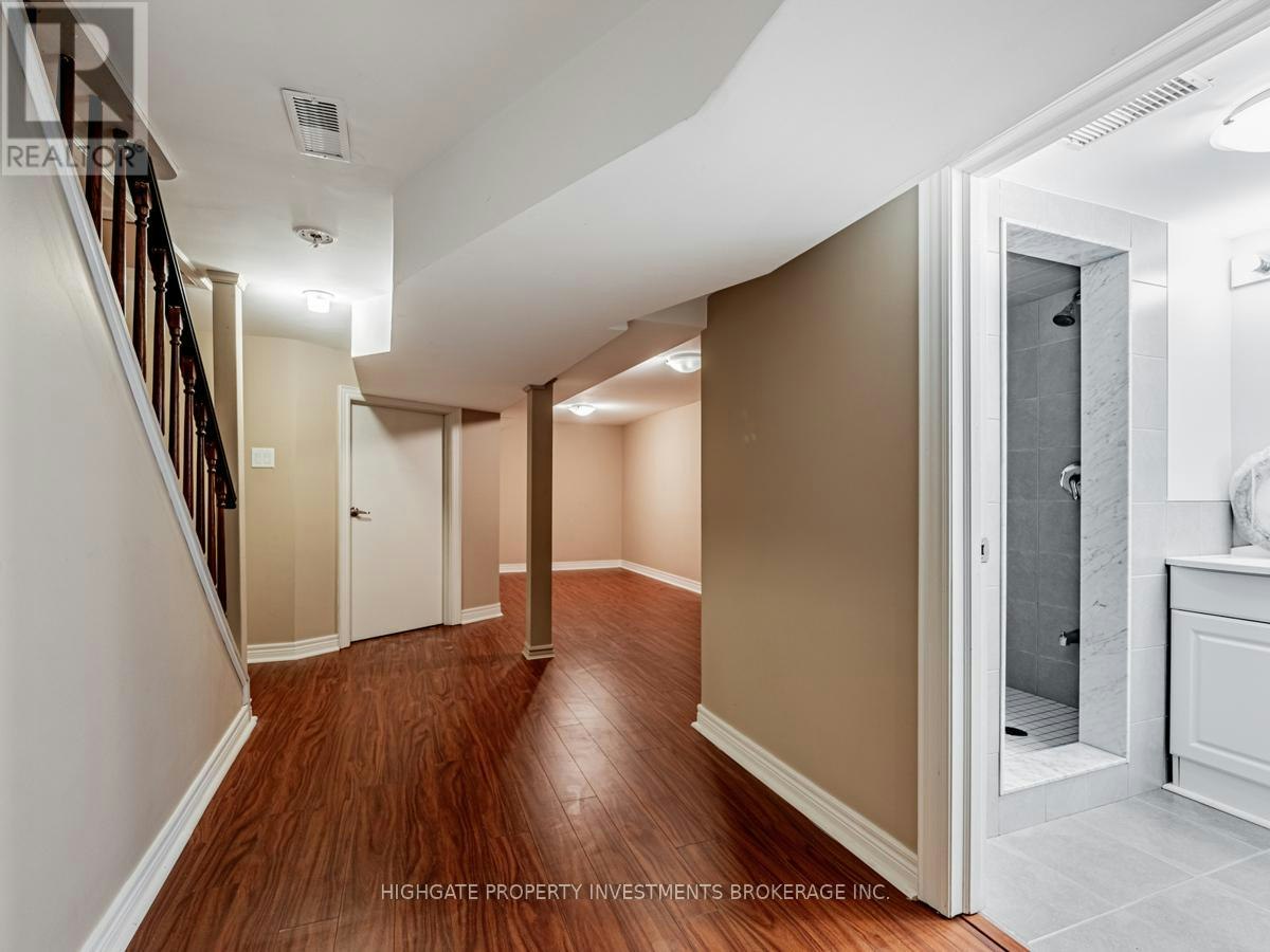 5 Bank Street, Toronto, ON, M6K 1R4 - 9