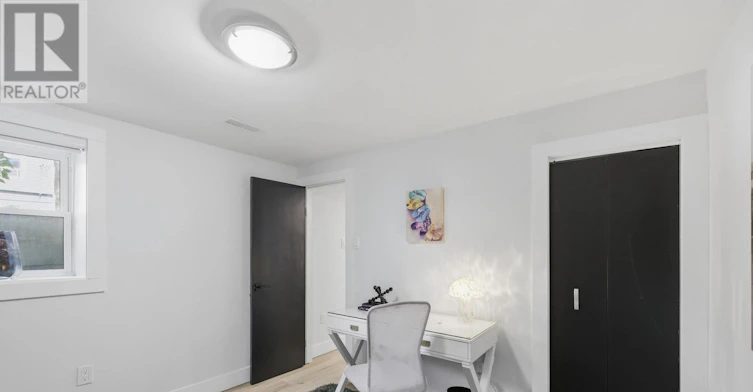8 Briscoe Street W, London, ON, N6J 1L8 - 11