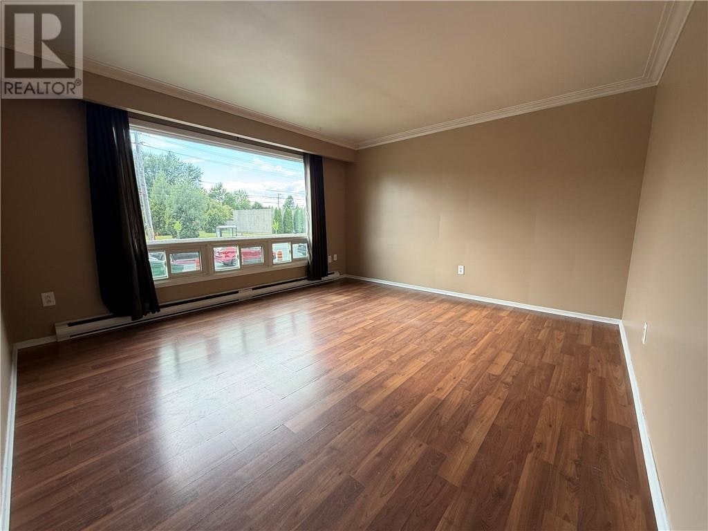 1-718 Barrydowne Road, Greater Sudbury, ON, P3A 3T5 - 4