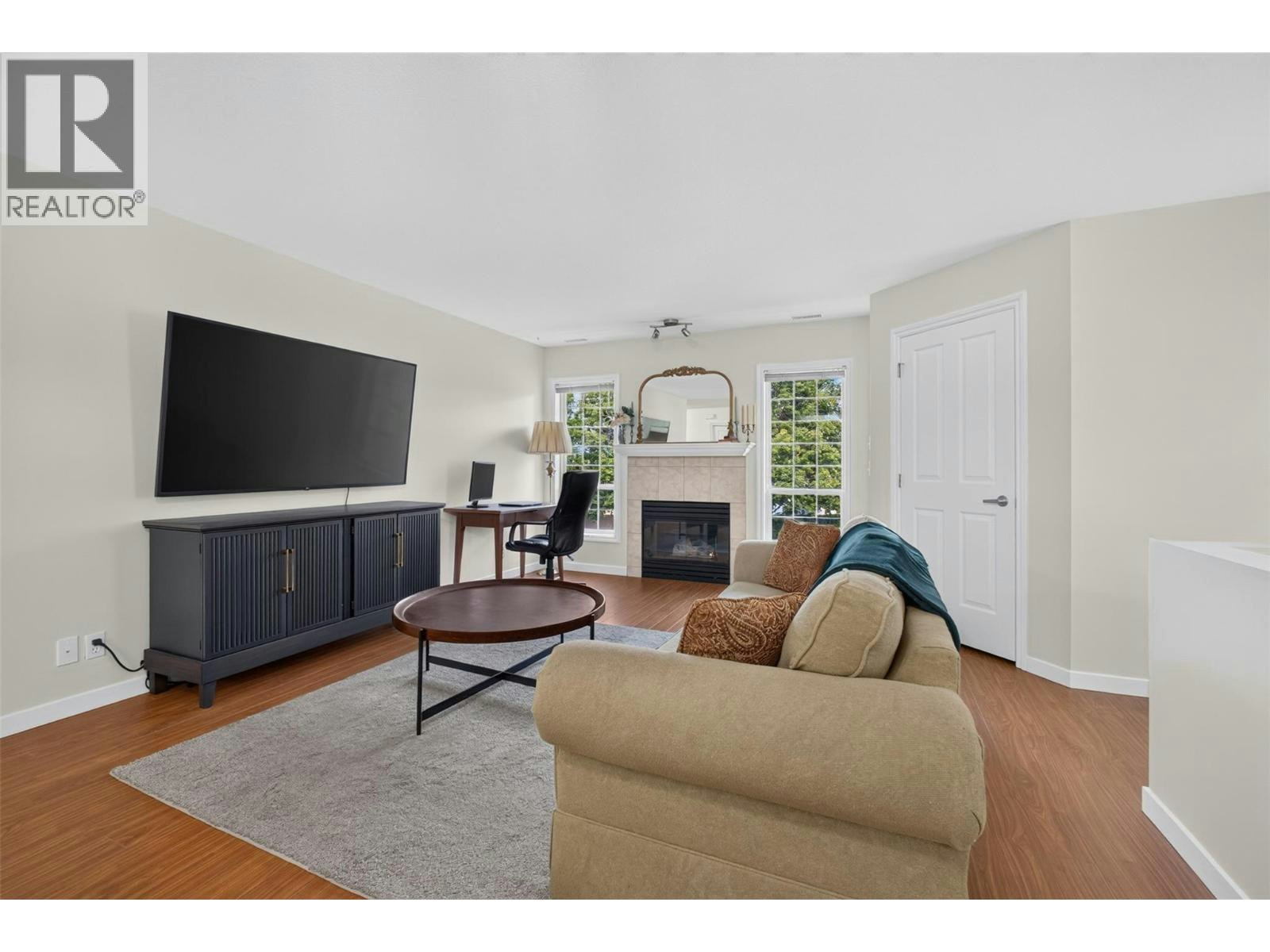 205-2350 Stillingfleet Road, Kelowna, BC, V1W 3X9