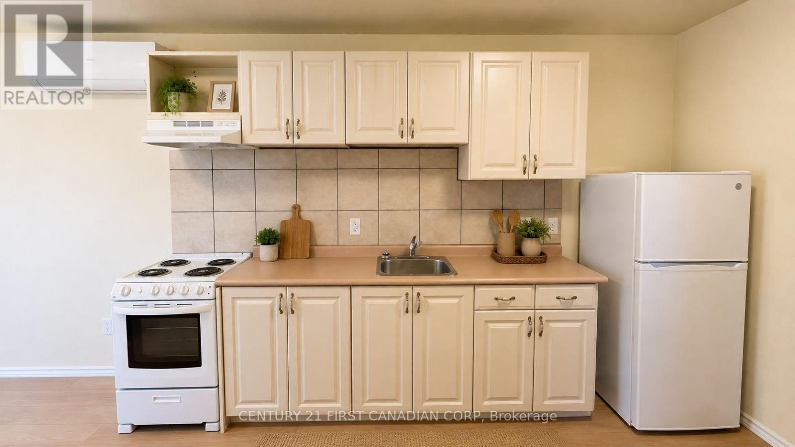 3-780 Little Hill Street, London, ON, N5Z 1M9 - 4