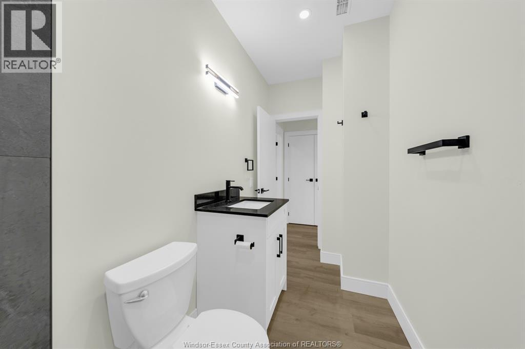 3177 Riverside Drive, Windsor, ON, N8Y 1A5 - 10