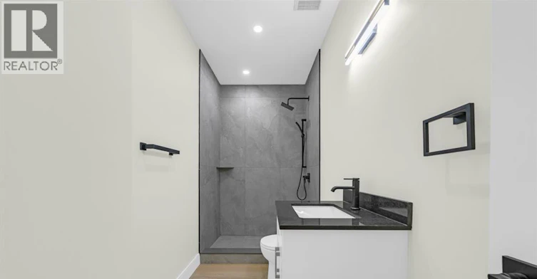 3177 Riverside Drive, Windsor, ON, N8Y 1A5 - 9