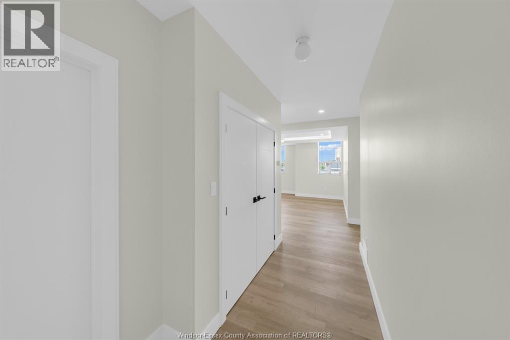 3177 Riverside Drive, Windsor, ON, N8Y 1A5 - 13