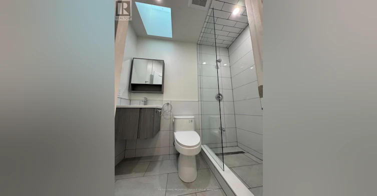 2-62 Henry Street, Toronto, ON, M5T 1X2 - 13